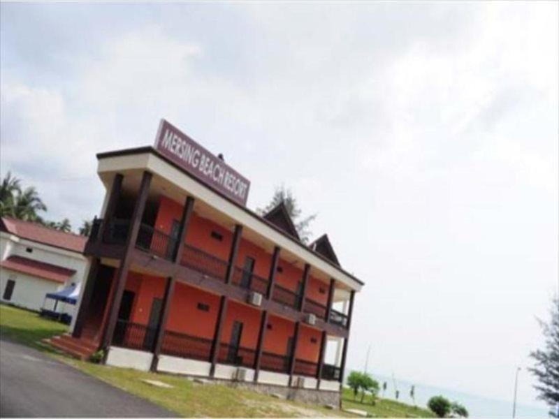 Mersing Beach Resort Buitenkant foto