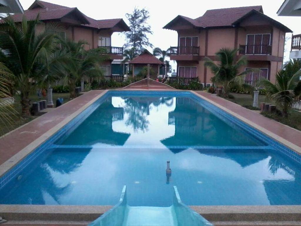 Mersing Beach Resort Buitenkant foto