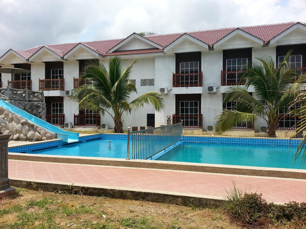 Mersing Beach Resort Kamer foto